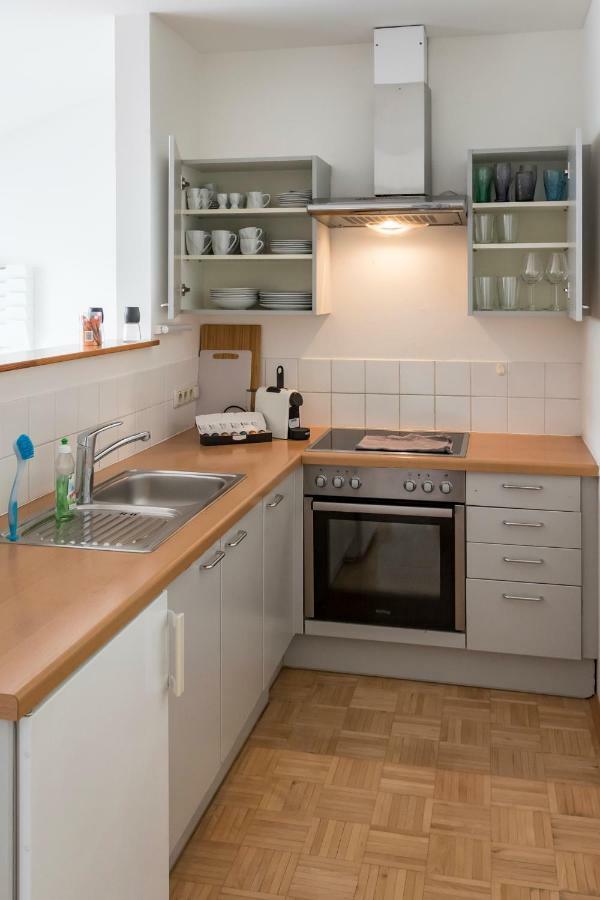Flataid Apartment Obere Bahnstrasse - Grazer Messe エクステリア 写真